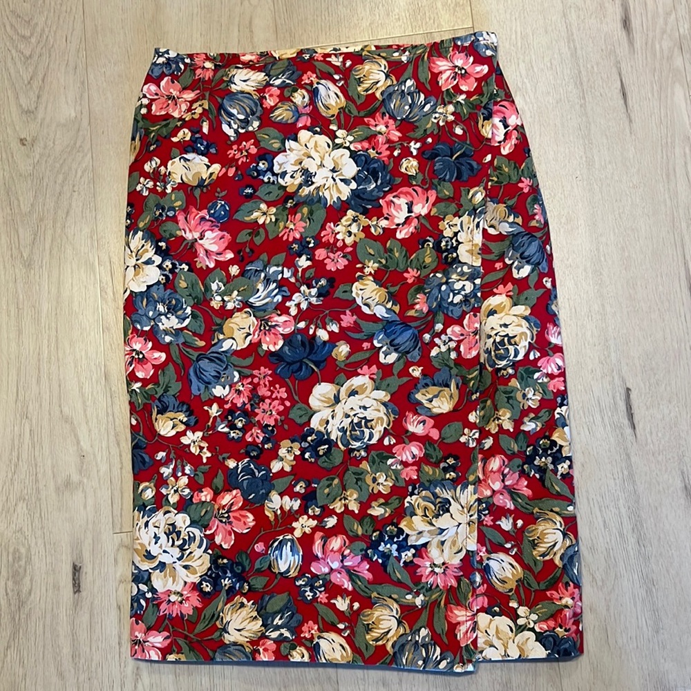 WILLOWBEND Denim Wrap Skirt. Size 6